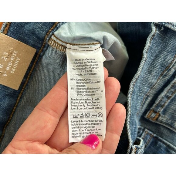 Madewell 9" Mid-Rise Skinny Jeans 23 Womens Medium Wash Denim NWT Knee Blowout - Picture 8 of 11